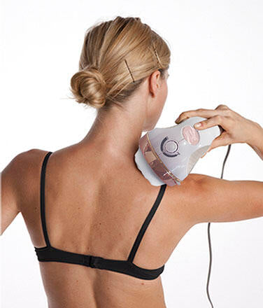 Masajeador con terapia de vibración y rotación para tonificar y esculpir el cuerpo.